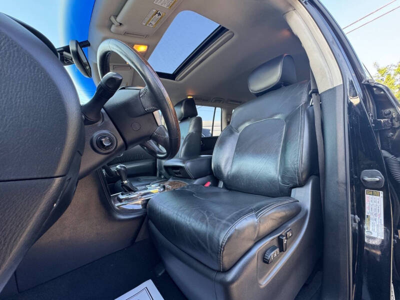 2015 Infiniti QX80