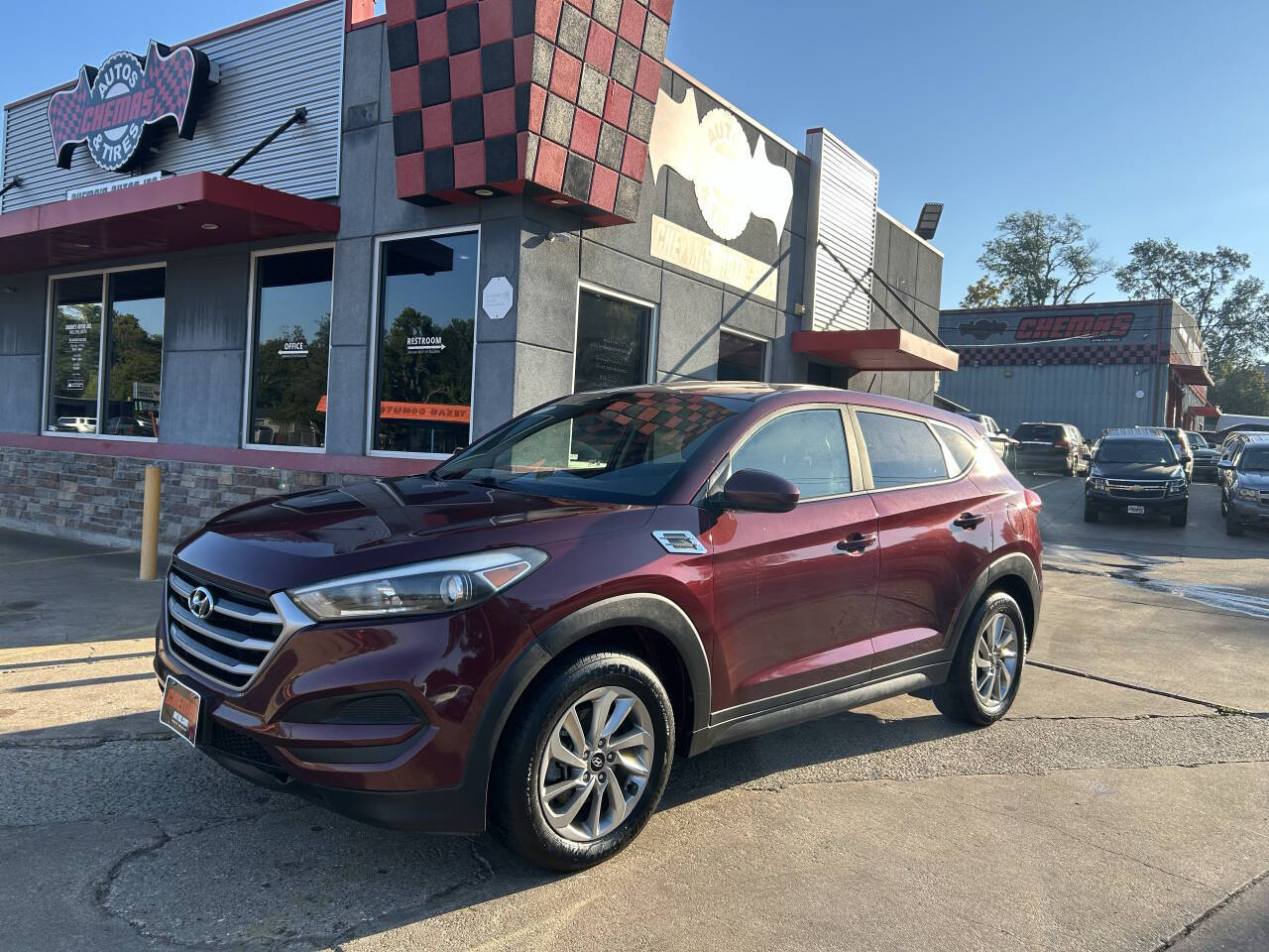 2017-hyundai-tucson-se-plus-4dr-suv.jpg