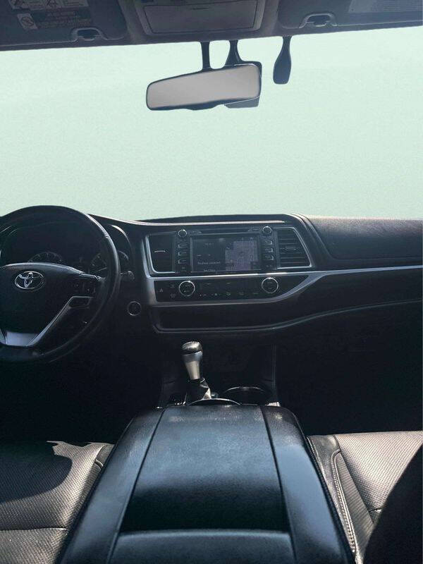 2016 Toyota Highlander Limited