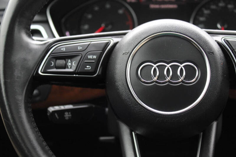 2017 Audi A4 2.0T quattro Premium