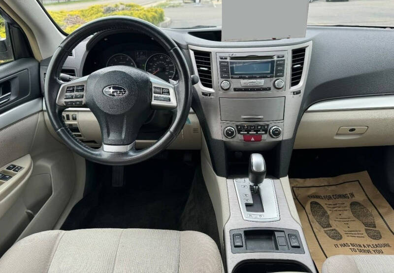 2014 Subaru Outback 2.5i Premium