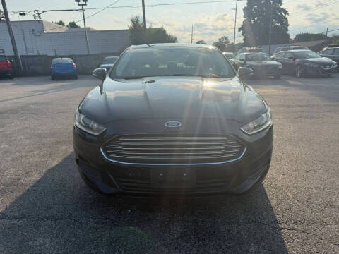 2015 Ford Fusion SE
