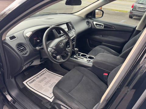 2014 Nissan Pathfinder S