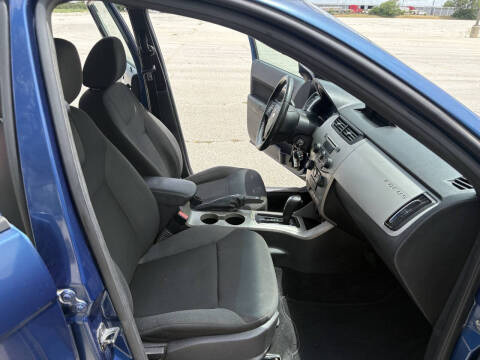 2009 Ford Focus SES