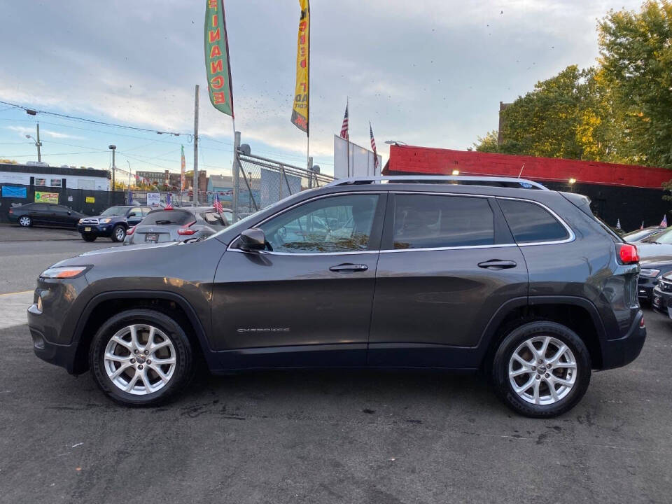 2016 Jeep Cherokee for sale at 3B Auto Sales in Paterson, NJ