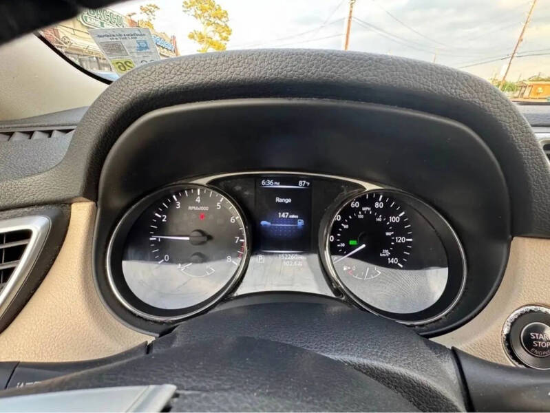 2016 Nissan Rogue SL