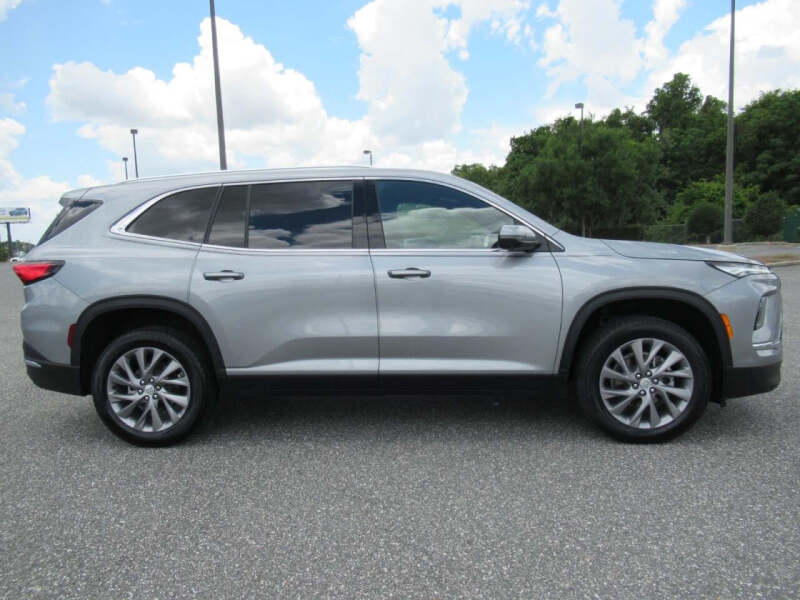 2025 Buick Enclave Preferred