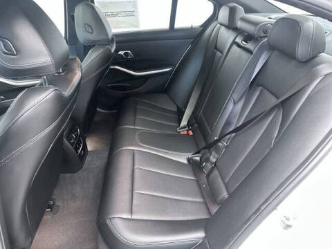 2024 BMW 3 Series 330i xDrive