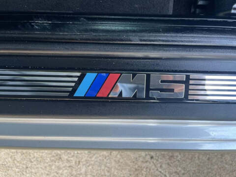 2003 BMW M5