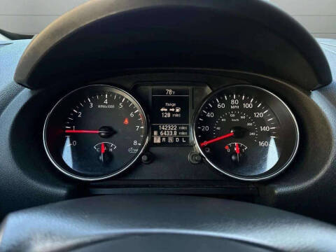 2015 Nissan Rogue Select S