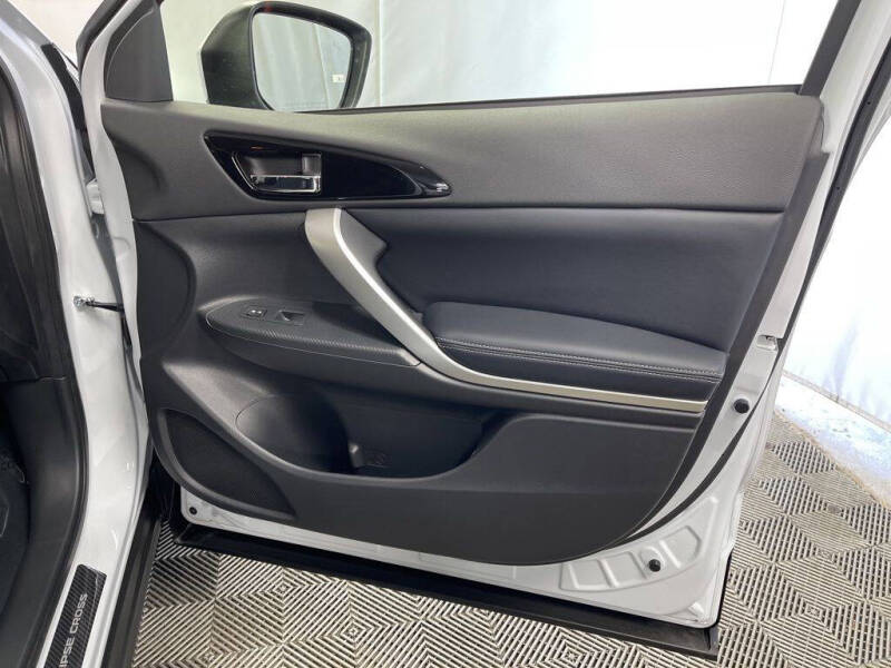 2026 Mitsubishi Eclipse Cross SE