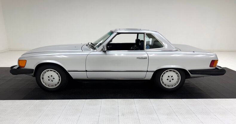 1977 Mercedes-Benz SL-Class