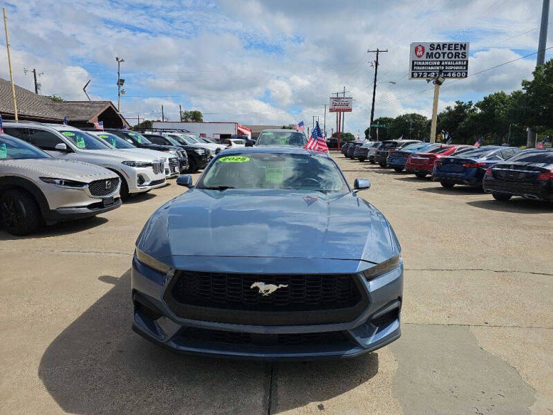 2025 Ford Mustang EcoBoost