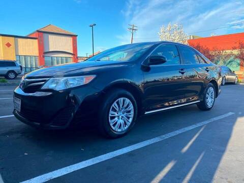 2014 Toyota Camry for sale at ALI'S AUTO GALLERY LLC in Sacramento CA