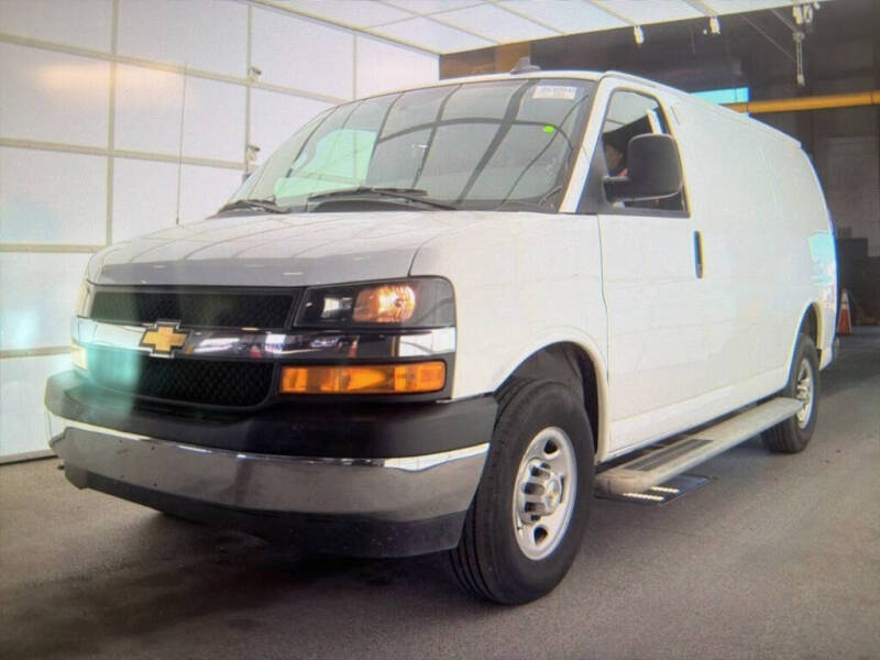 2024 Chevrolet Express 2500
