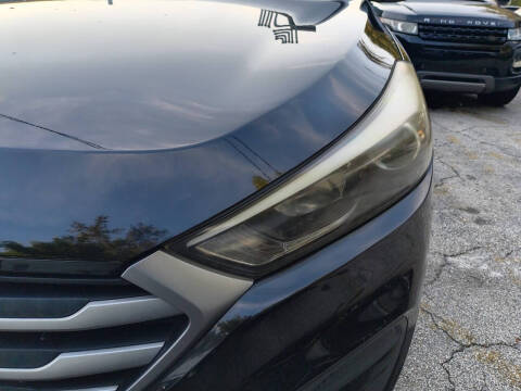 2017 Hyundai Tucson SE