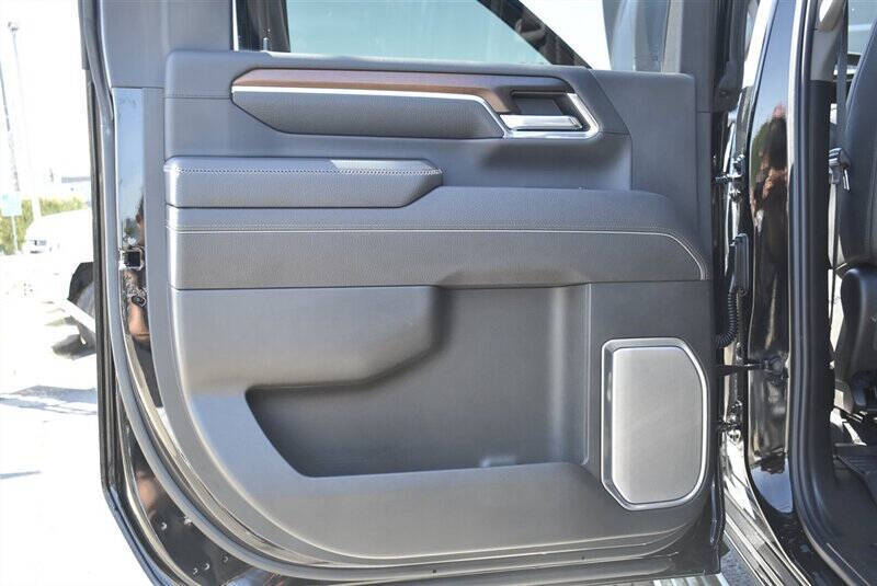 2024 GMC Sierra 3500HD