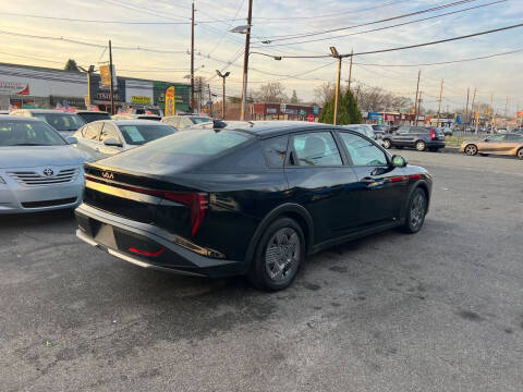 2025 Kia K4