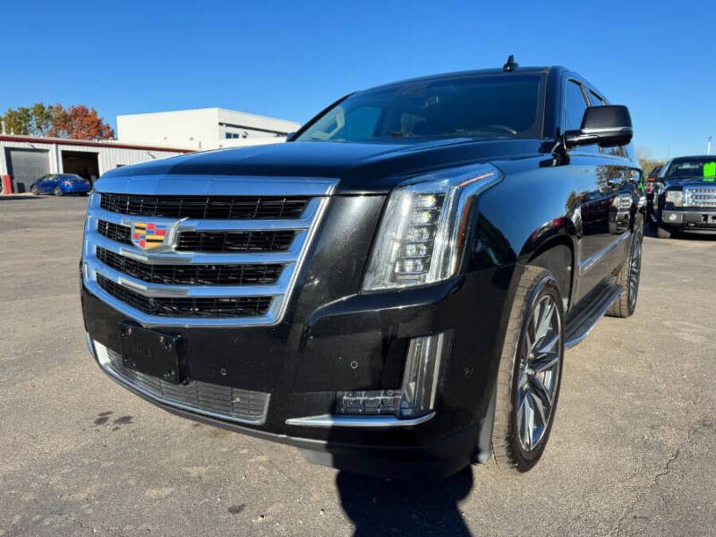 2017 Cadillac Escalade Luxury