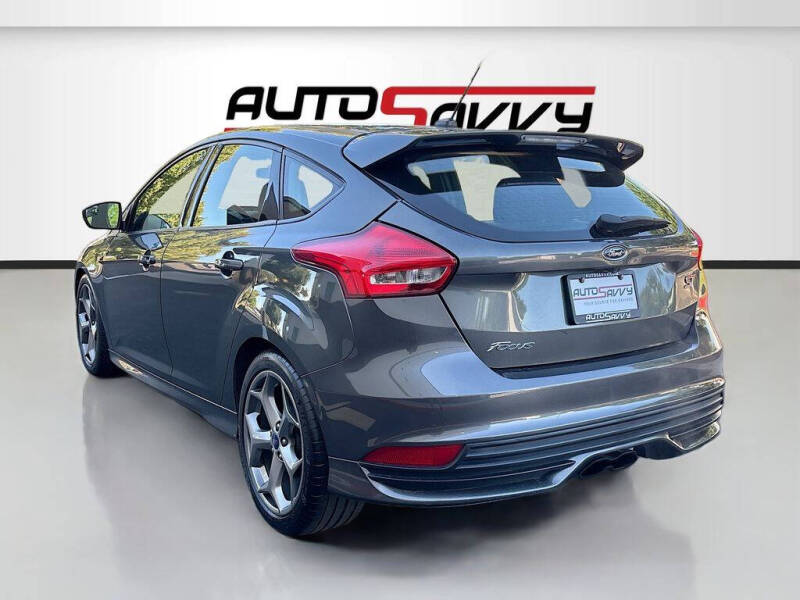 2017 Ford Focus ST