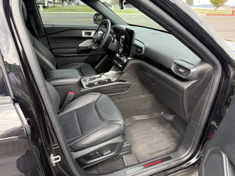 2023 Ford Explorer ST