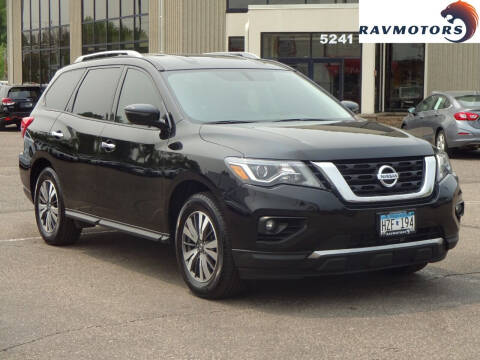 2020 Nissan Pathfinder for sale at RAVMOTORS - CRYSTAL in Crystal MN
