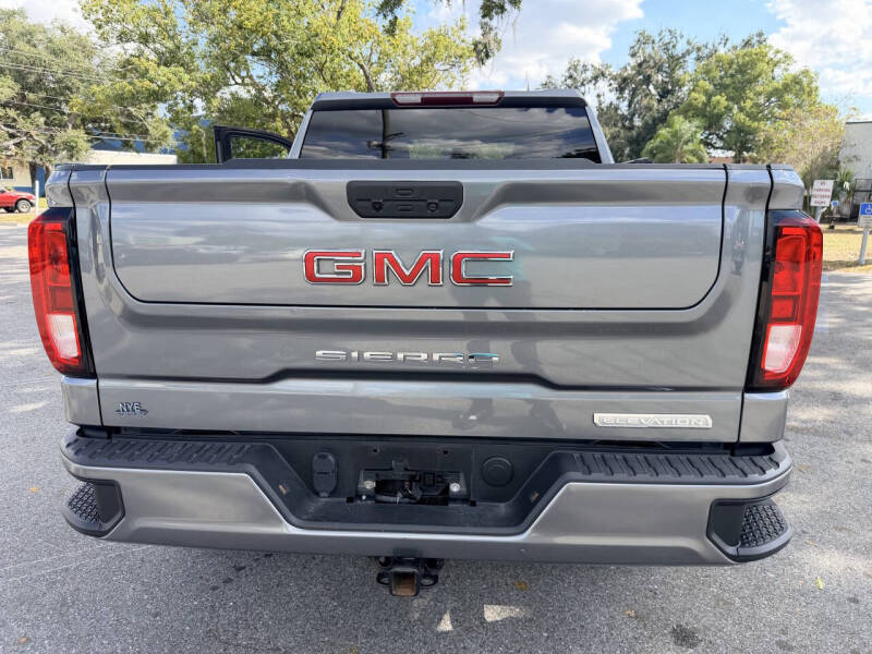 2022 GMC Sierra 1500 Limited Elevation