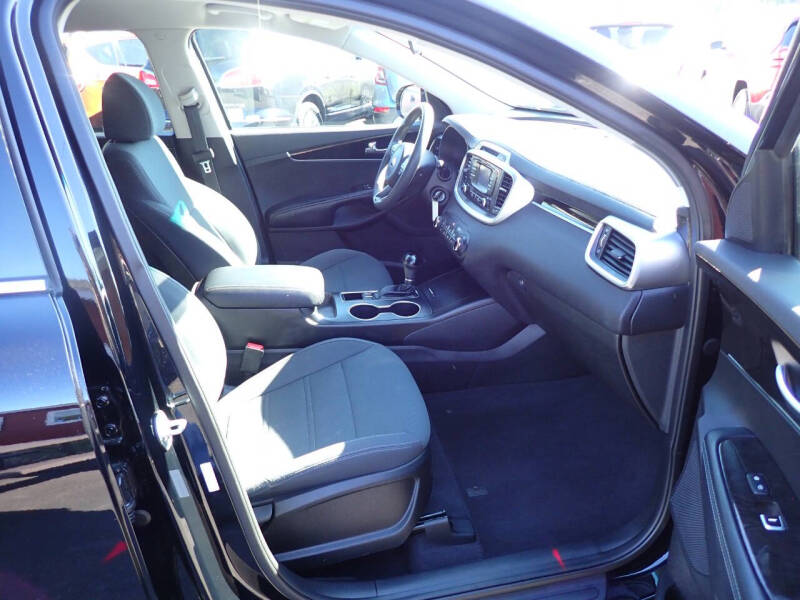 2018 Kia Sorento L