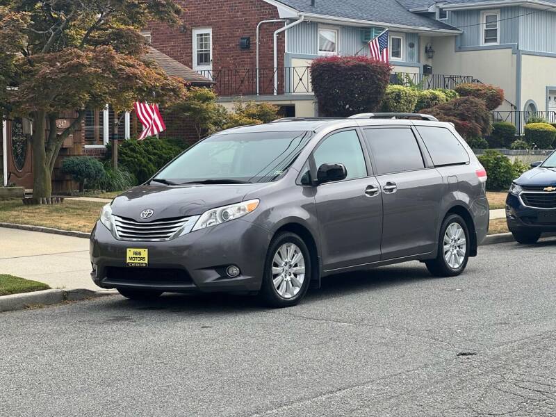 2011 Toyota Sienna for sale at Reis Motors LLC in Lawrence NY