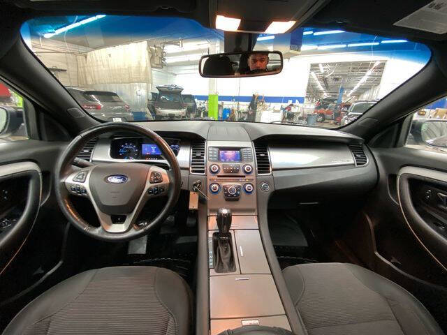 2014 Ford Taurus SEL
