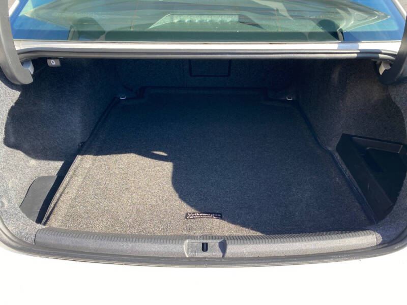 2014 Volkswagen Passat 2.0L TDI SEL Premium