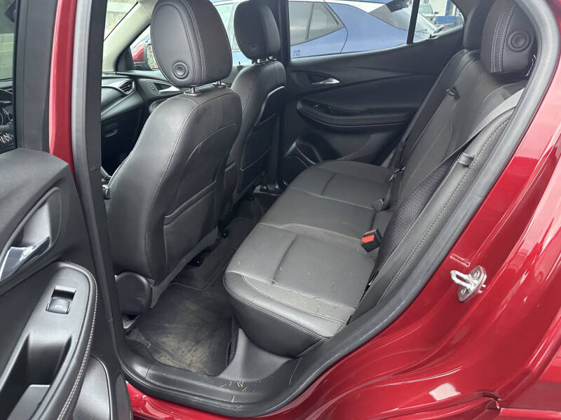 2022 Buick Encore GX Select