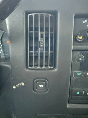 2016 Chevrolet Express 2500