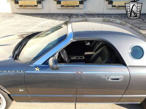 2003 Ford Thunderbird