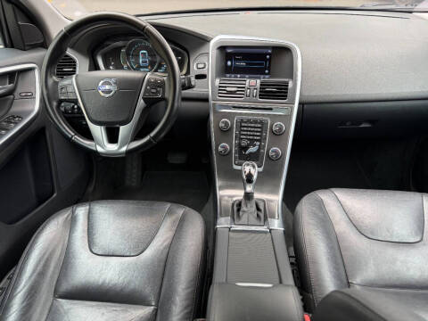 2015 Volvo XC60 3.2 Premier Plus