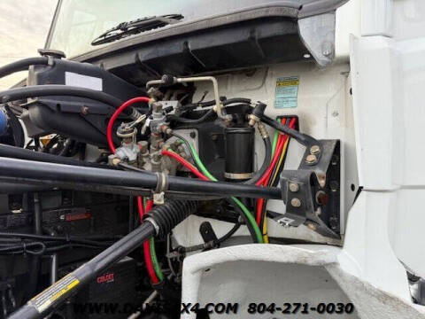 1998 Freightliner FL112