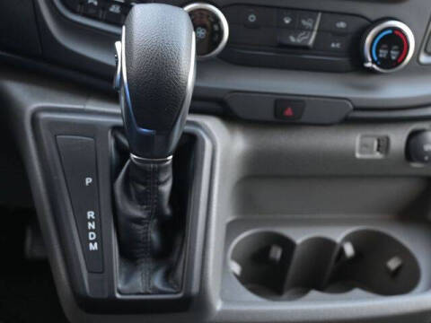 2025 Ford Transit 250