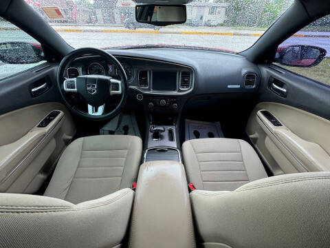 2013 Dodge Charger SXT