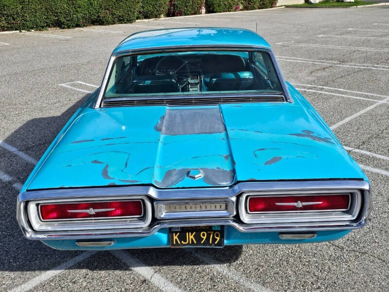 1964 Ford Thunderbird