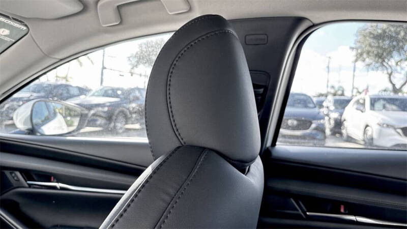 2023 Mazda Mazda3 Sedan 2.5 S Preferred