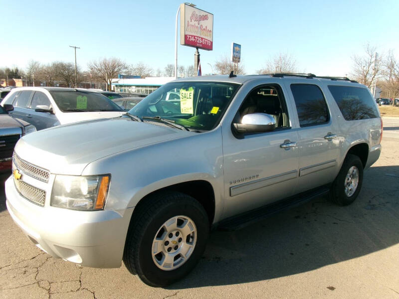 2012 Chevrolet Suburban for sale at Aspen Auto Sales in Wayne MI