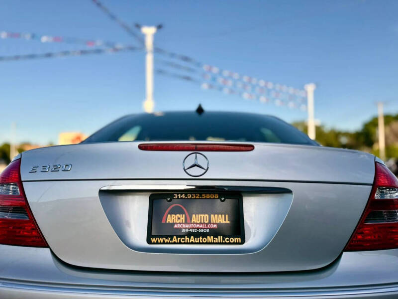 2004 Mercedes-Benz E-Class E 320
