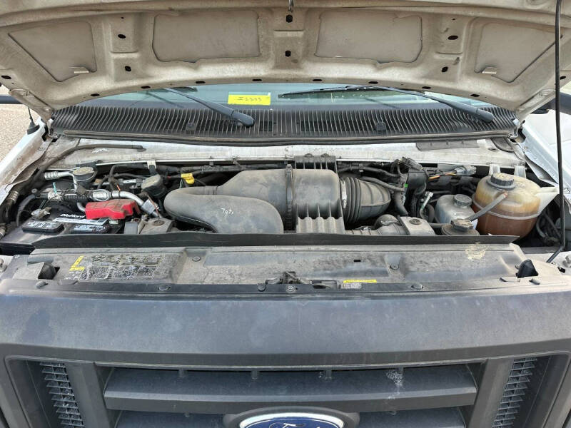 2012 Ford E-Series E-450 SD