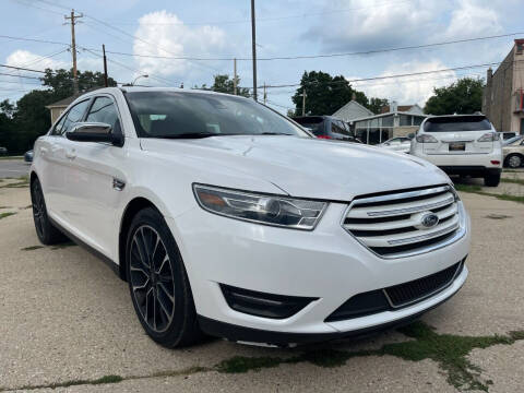 2018 Ford Taurus for sale at Auto Gallery LLC in Burlington WI