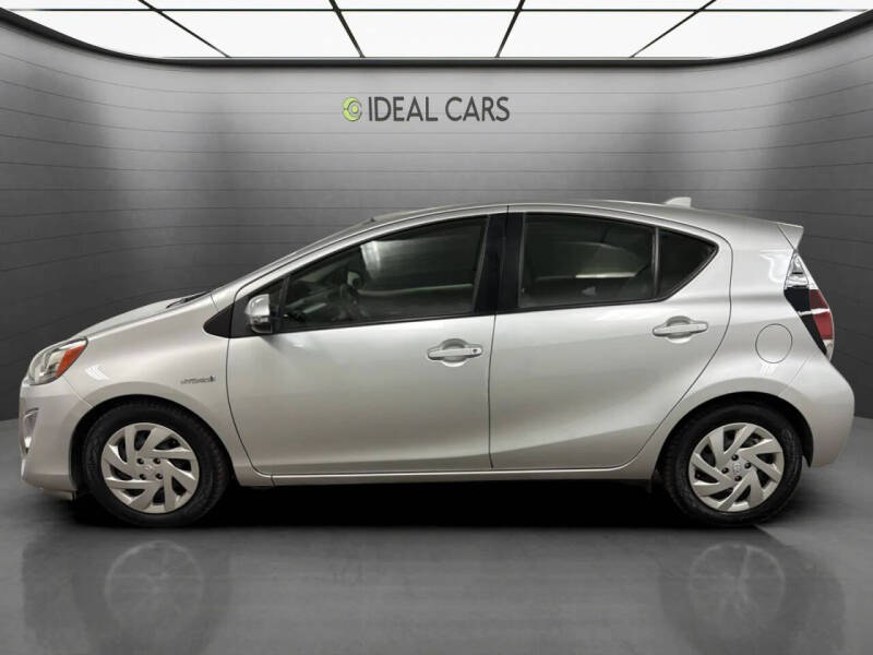 2015 Toyota Prius c One