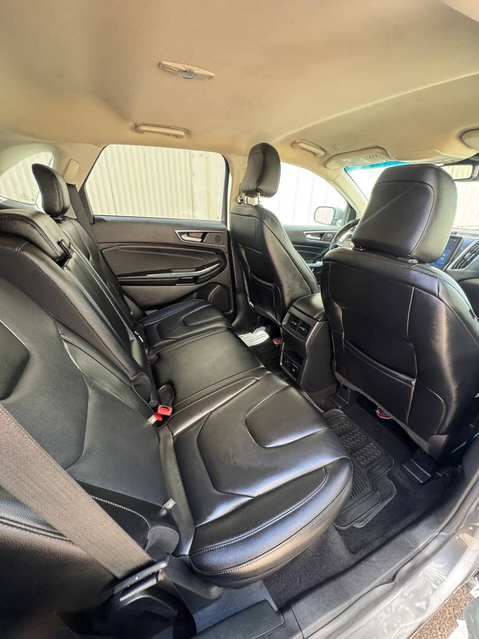 Gray 2022 Ford Edge Titanium AWD Titanium 4dr Crossover 10