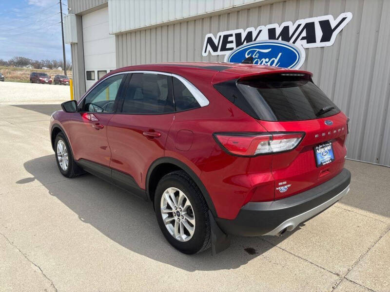 2022 Ford Escape SE
