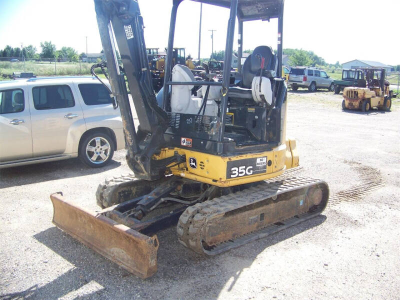 2014 John Deere 35G