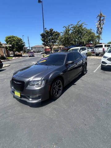 2017 Chrysler 300