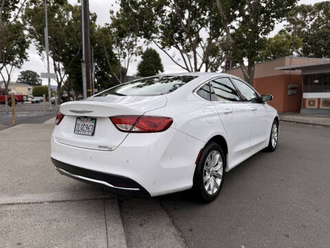 2015 Chrysler 200 C